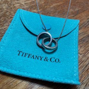 Tiffany Interlocking Circles Pendant, Necklace, Silver